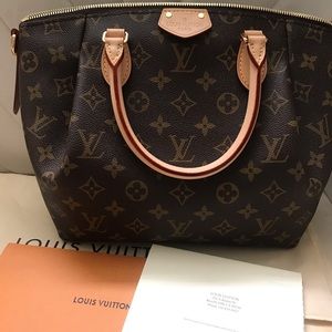 SOLD!!!!!!!!!!!!Louis Vuitton TURENNE PM